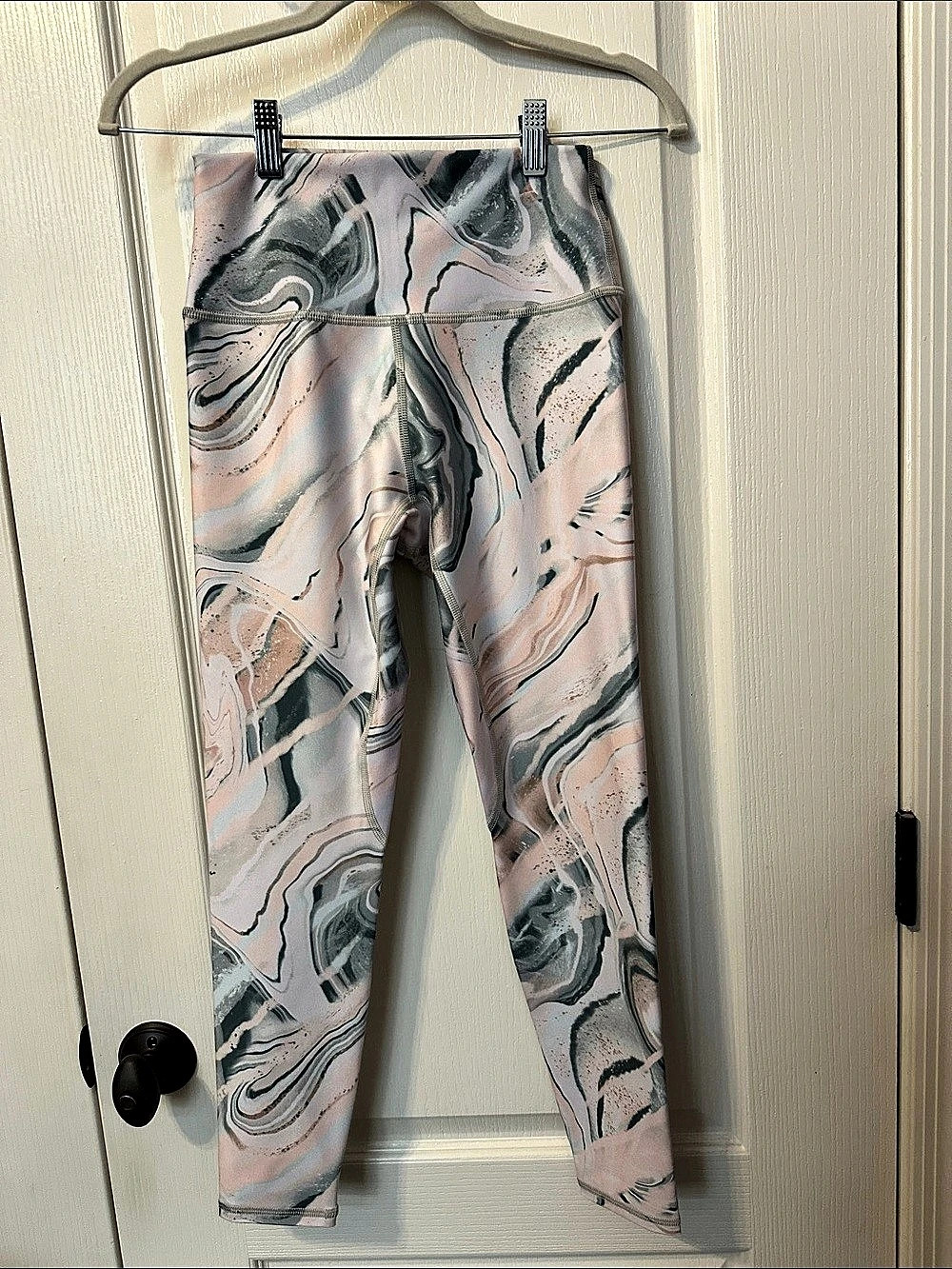 Savvi Marble Print Miya Leggings Small NWOT